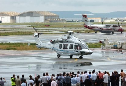 Retour au taxiway sous les applaudissements du personnel - Photo © Daniel (...)