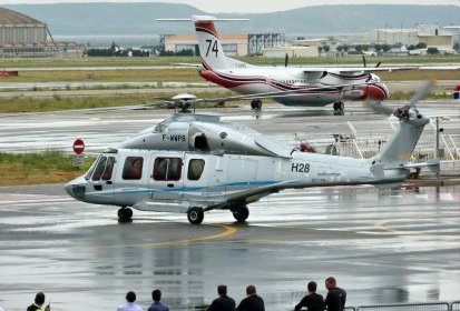 L'EC-175 en route pour sa présentation - Photo © Daniel Liron