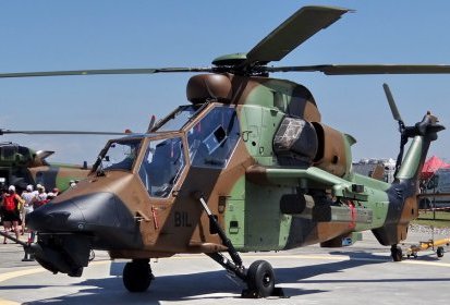 Le Tigre EC665 HAP en service et le NH90 TTH - Photo © Patrick (...)