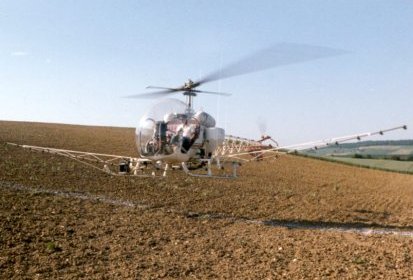 Bell 47 Agricole - Photo collection JMP