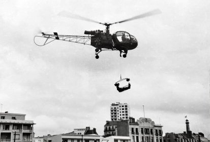 Alouette 2 F-BJHN Protection civile en exercice avec la civière - (...)