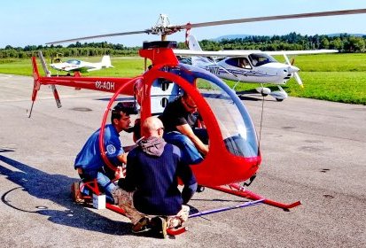 Jean, Sylvain et Didier avant vol - Photo © Patrick Gisle