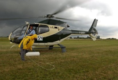 Un temps pas très agréable pour l'équipage Français sur EC 120 - Photo (...)
